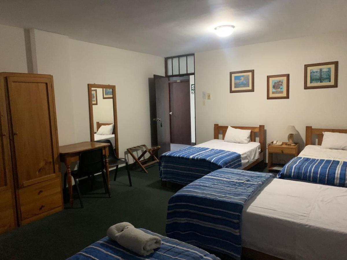 Hotel Las Mercedes Trujillo Zewnętrze zdjęcie