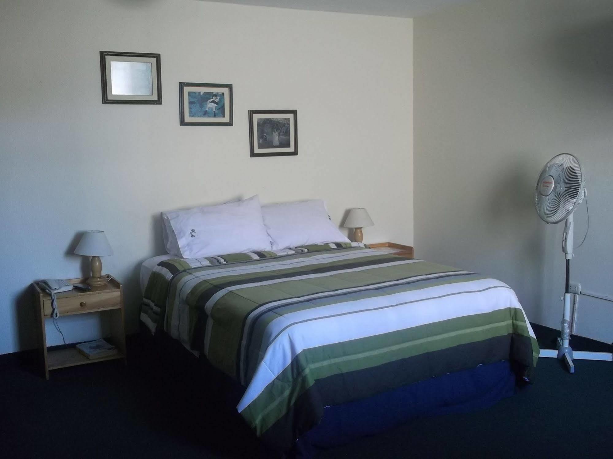Hotel Las Mercedes Trujillo Zewnętrze zdjęcie