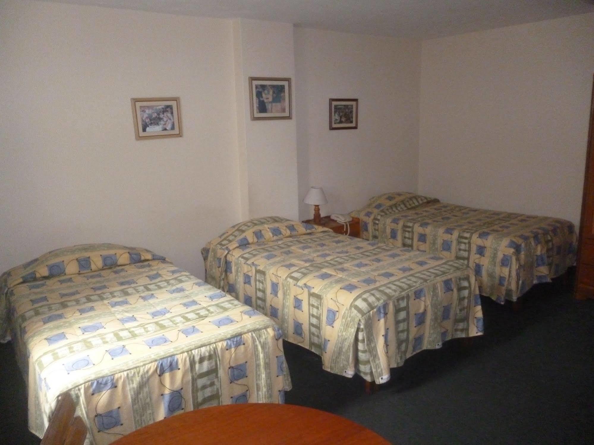 Hotel Las Mercedes Trujillo Zewnętrze zdjęcie